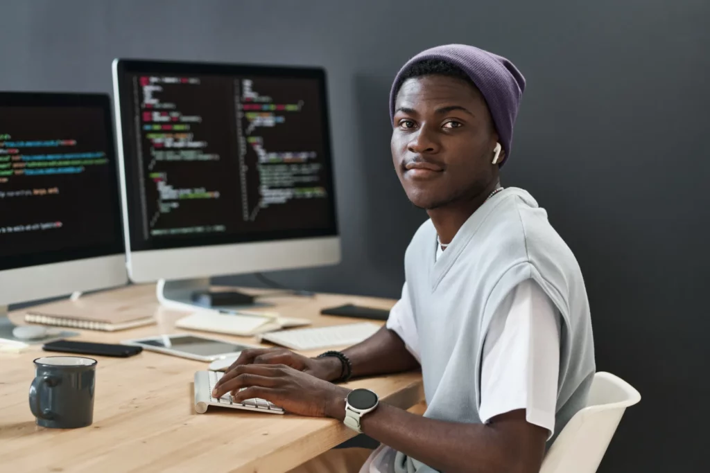 young-confident-african-american-it-support-manager